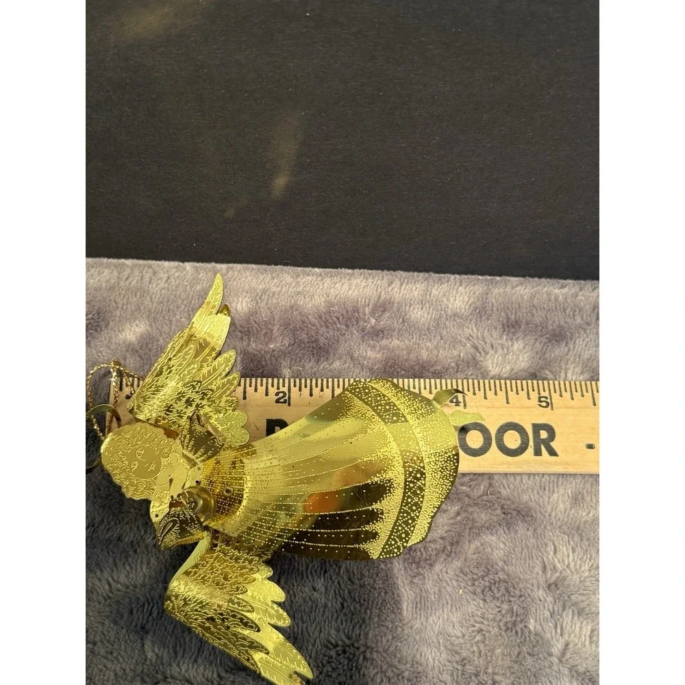 Vintage 60s  Gold Tone Movable Filigree‎ Angel Holding Bell  4